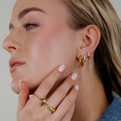 Prism Hoops Medium Gold