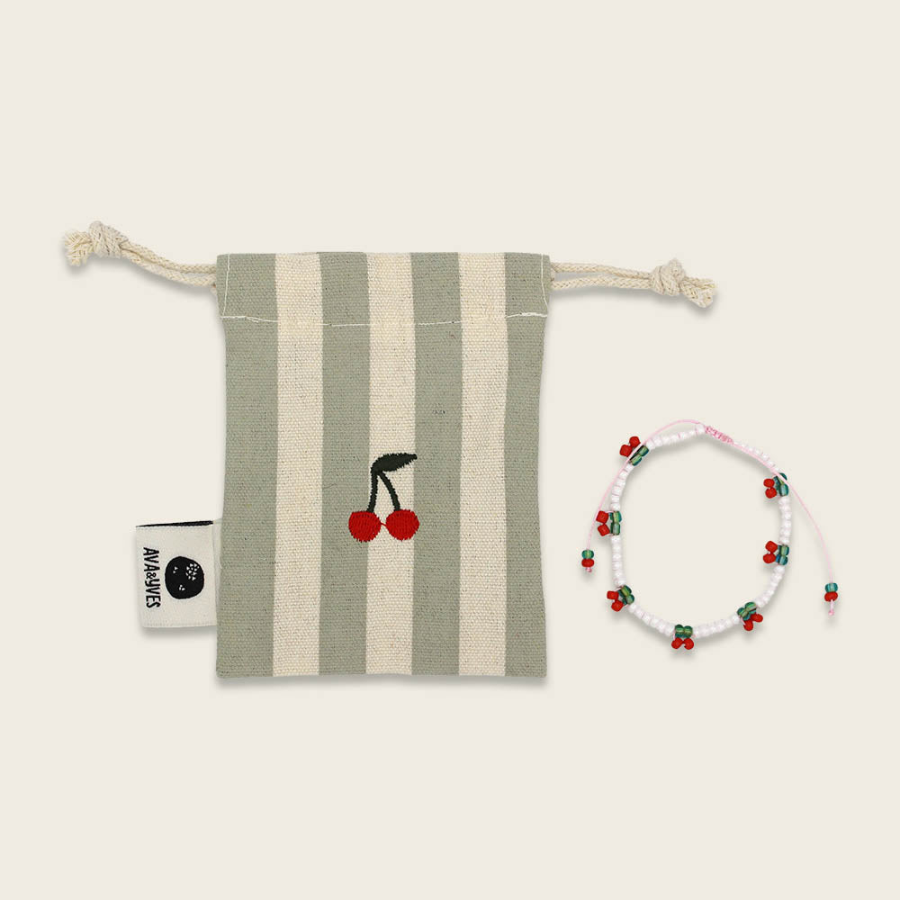 Kids Perlenarmband Kirschen mit Makrameeverschluss