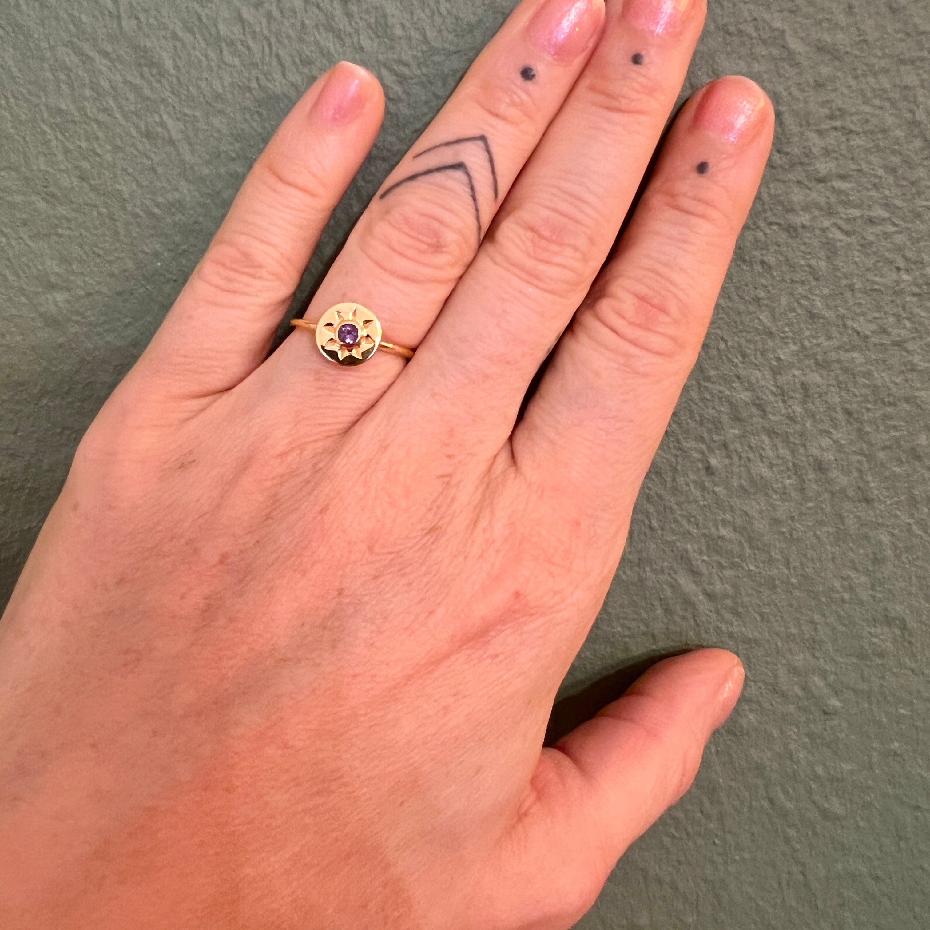Verstellbarer Ring, Sonne mit Amethyst