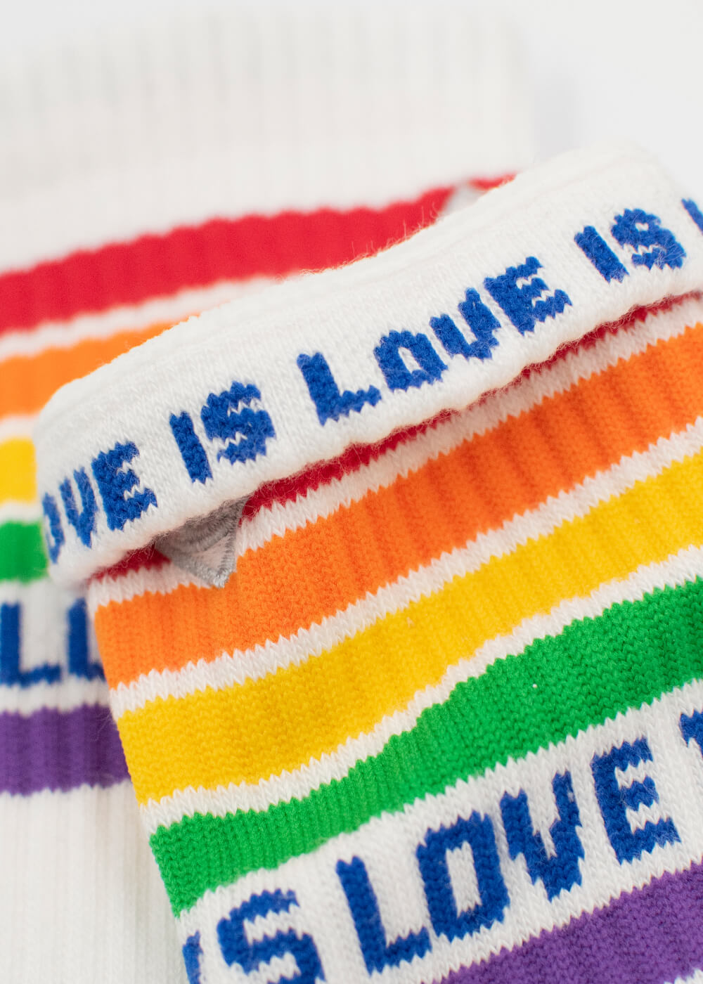 Socken - Love is Love