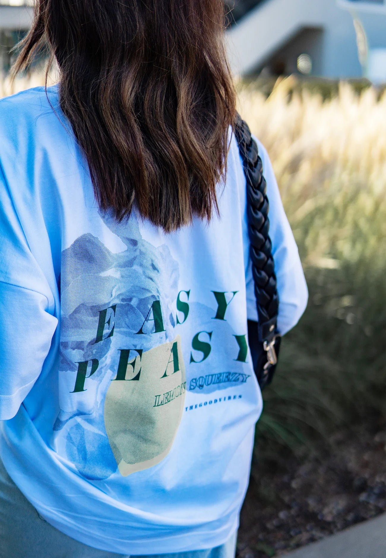 the good vibes, easy peasy lemon squeeze Shirt in weiß
