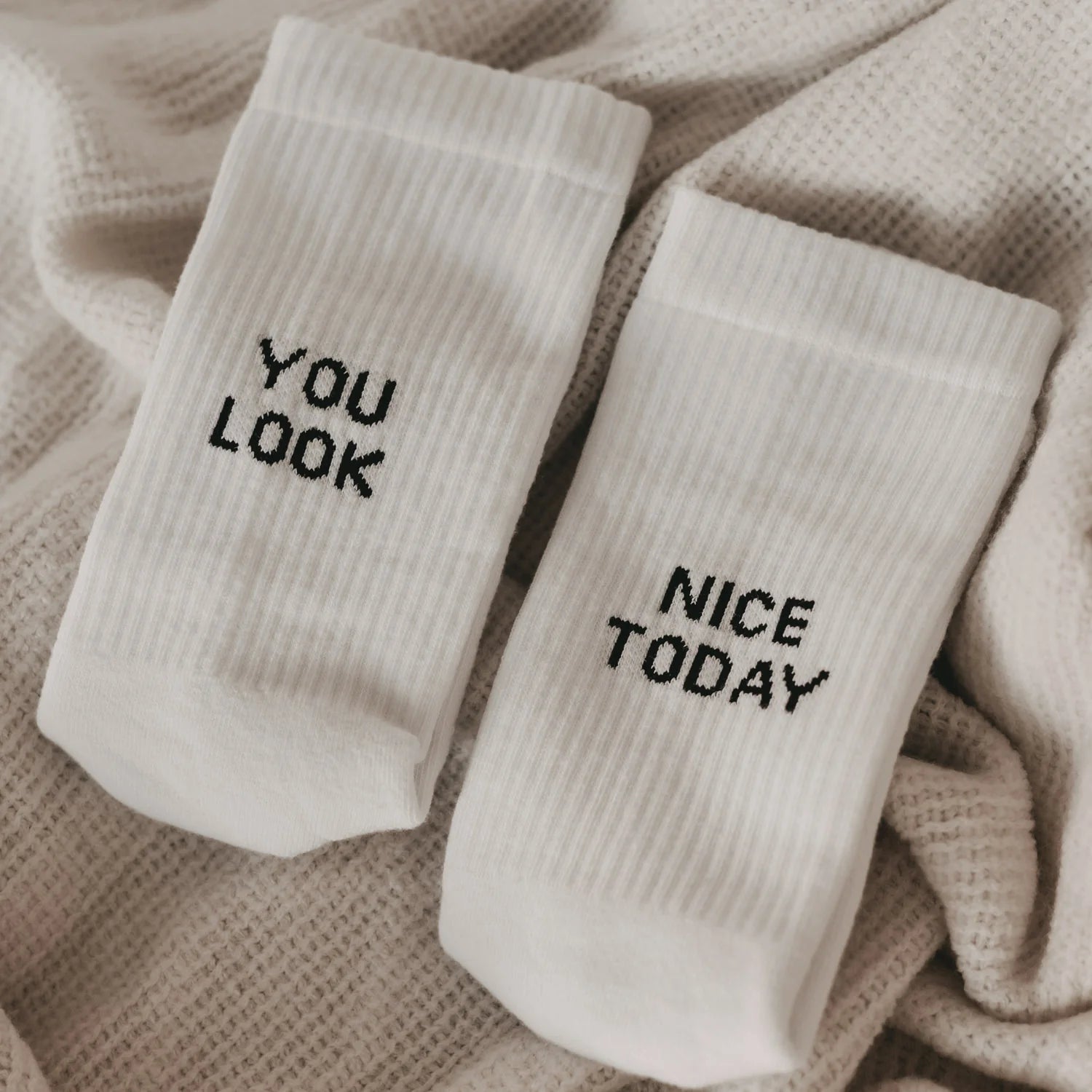 Socken_youlooknicetoday